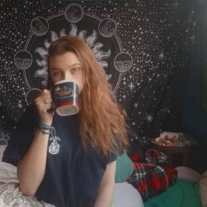 Meet your Posher, Marylou